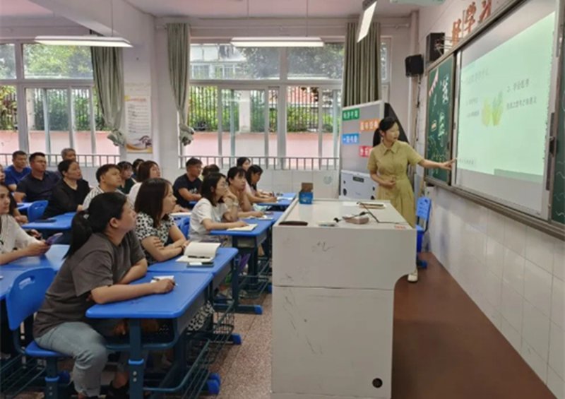 合肥百货大楼关门了吗?最近这个话题让不少市民感到困惑。
